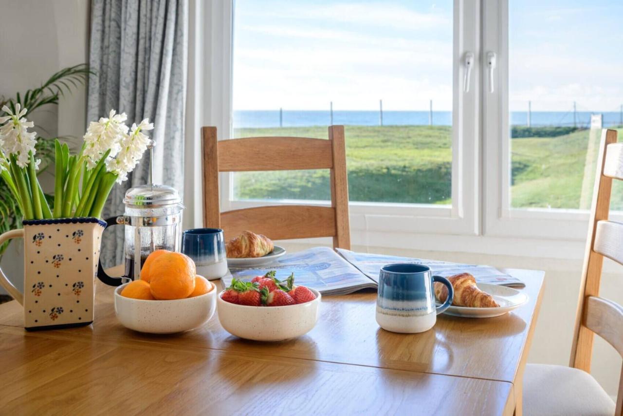Needles Point Villa Милфорд он Сий Екстериор снимка